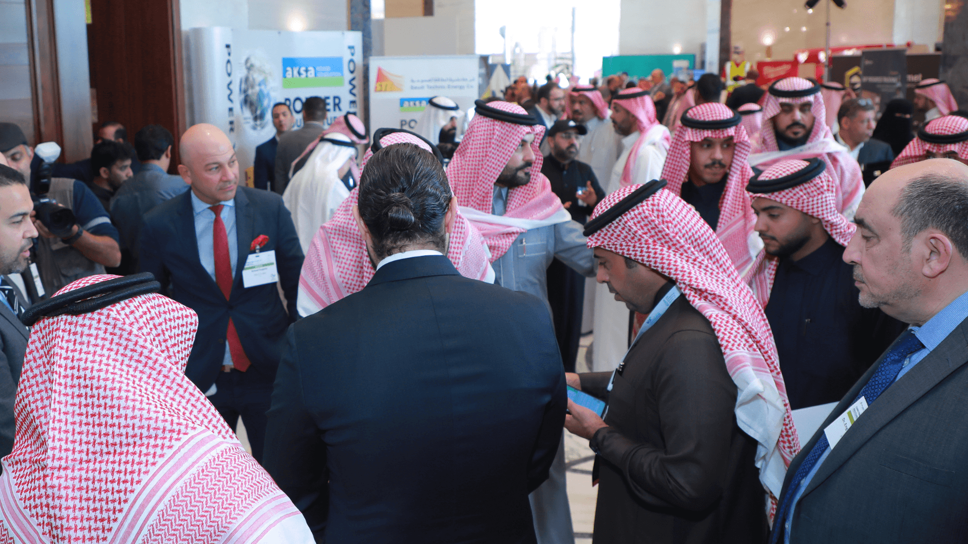 Attendees at the CTF KSA Event Are Engaging in Discussions