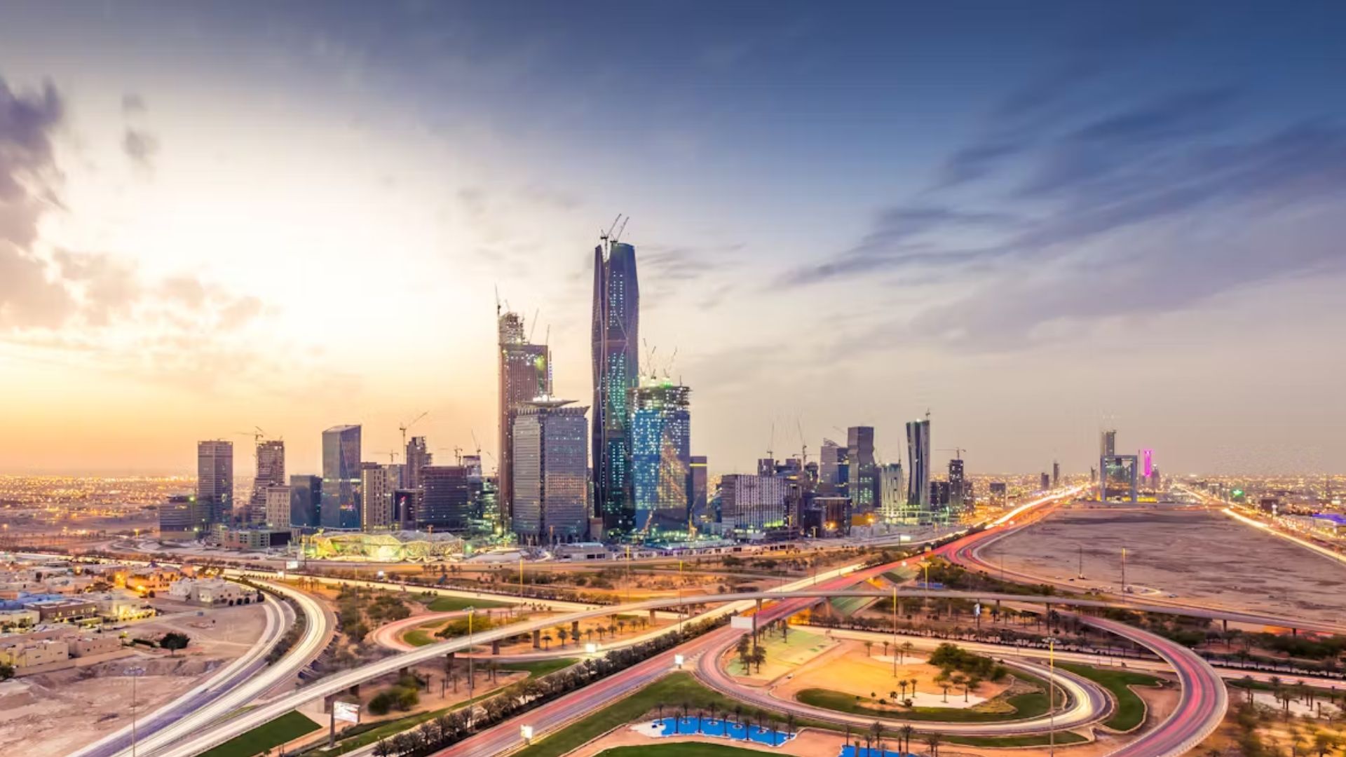 Skyline with Modern Skyscrapers and Highways Highlighting Saudi Arabia’s Rapid Urban Development and Vision 2030 Projects.